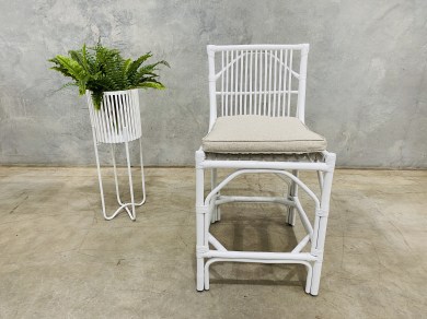 island-counter-stool-white-2-1626404430