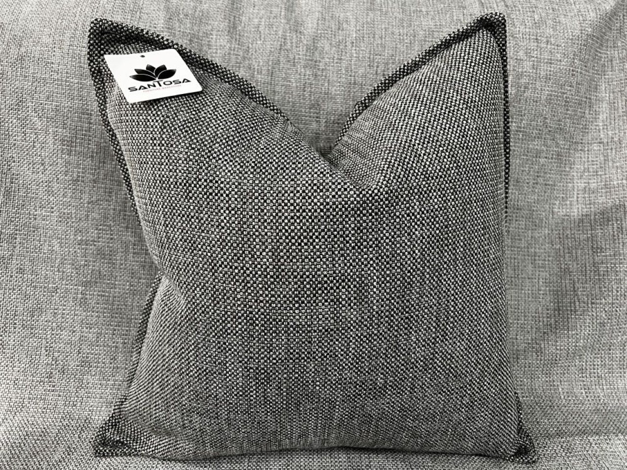 pillow-storm176