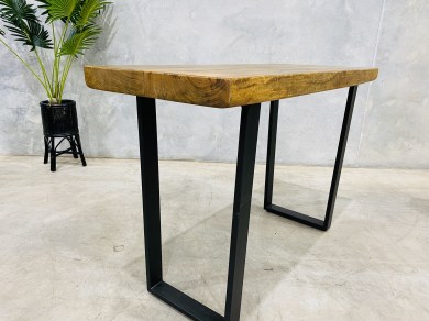 plank-bar-table-side-1626148052